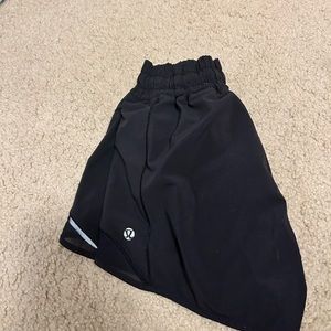 lululemon black hotty hots